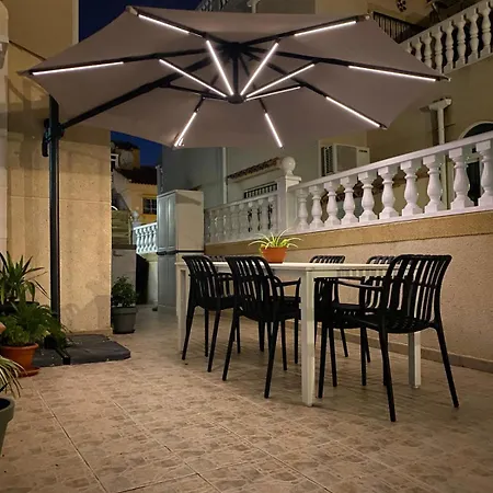Semesterbostad La Salina House *